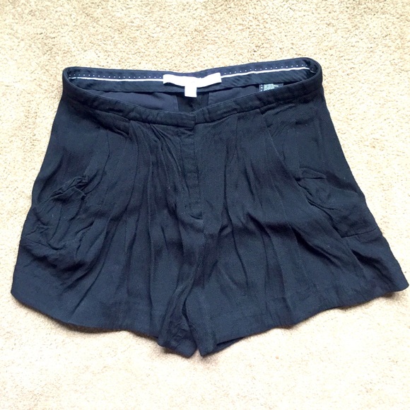 DONATED - Picture 1 of 4